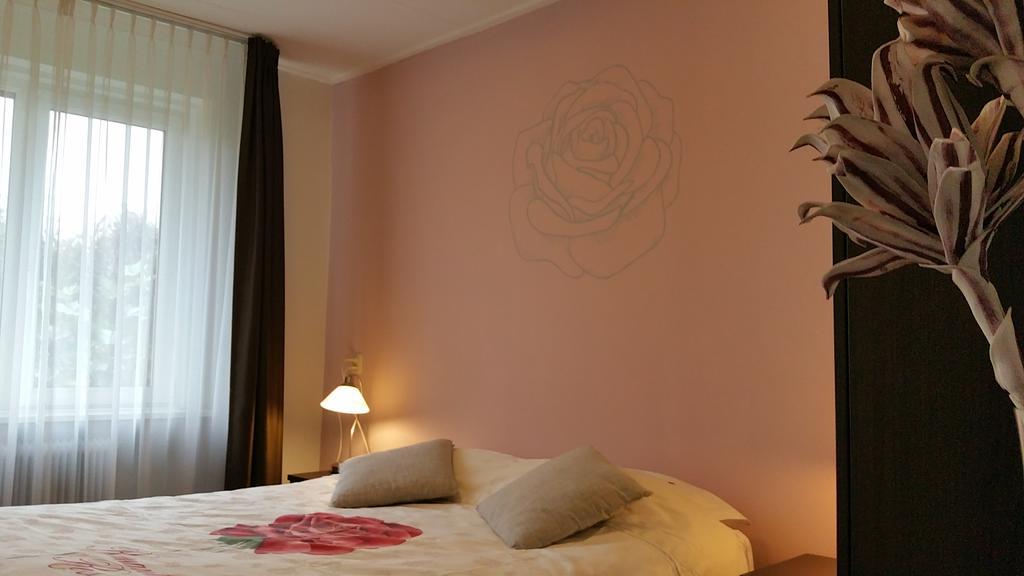 Boutique Hotel De Rozenhof Heilig Landstichting Exteriör bild