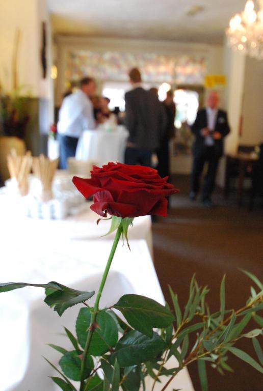 Boutique Hotel De Rozenhof Heilig Landstichting Exteriör bild